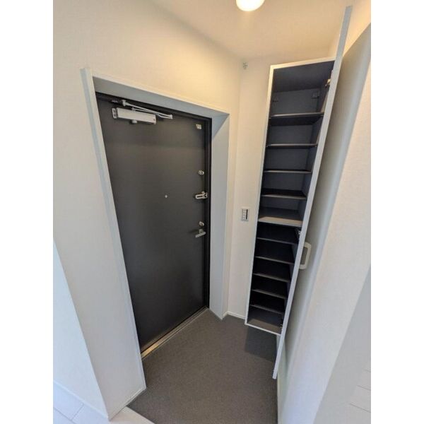 BIBLIO IIDABASHI 室内写真6