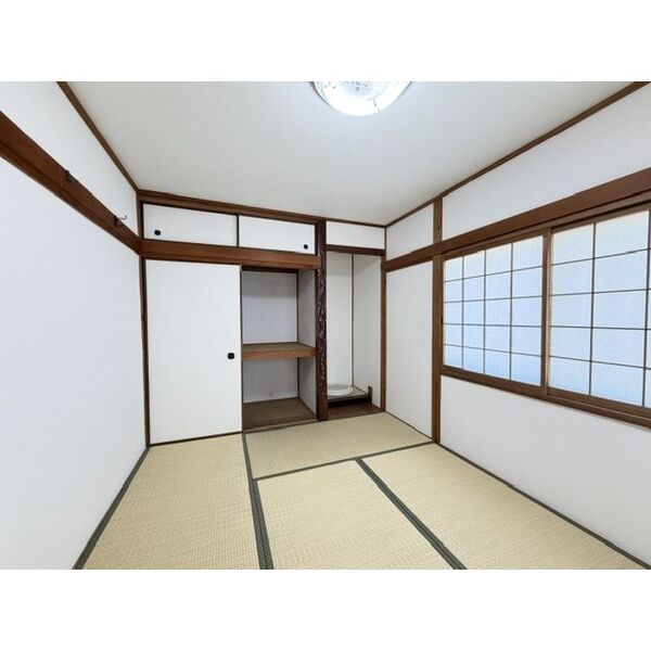 伊加賀南町連棟貸家 室内写真6