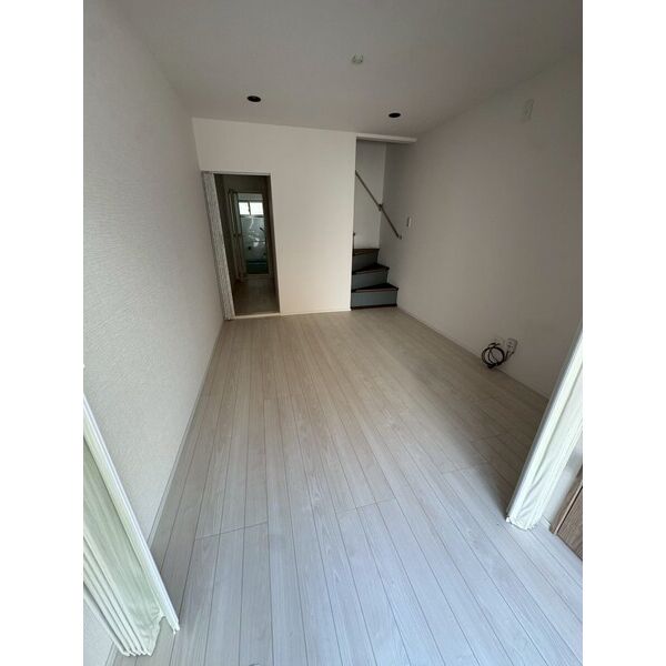 高石市綾園6丁目戸建 室内写真1