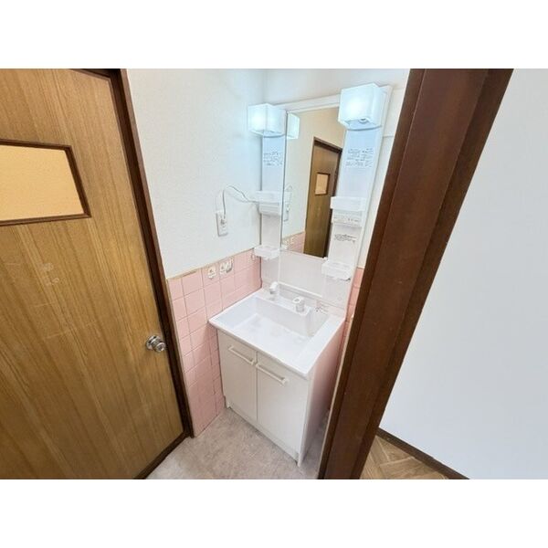 伊加賀南町連棟貸家 室内写真7