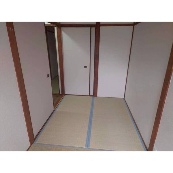 堺市堺区香ヶ丘戸建 室内写真4