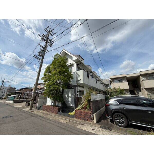 レオパレス小田井 建物画像