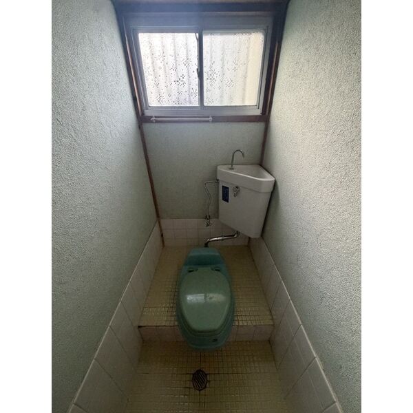 大阪府阪南市舞四丁目戸建④ 室内写真1