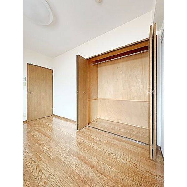 マ・メゾン小牧原　南館 室内写真10