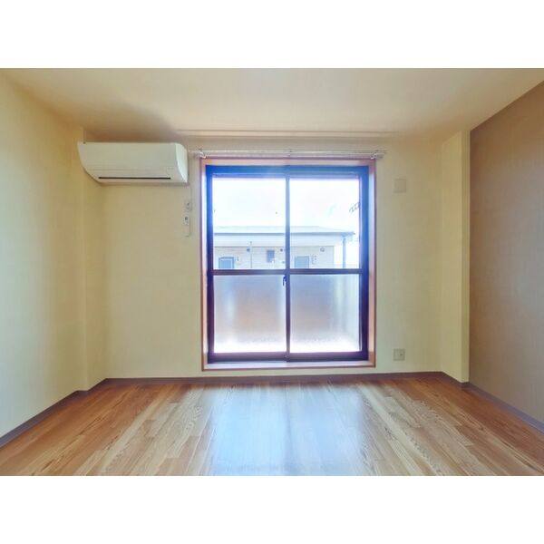 NEU HAUS 室内写真1