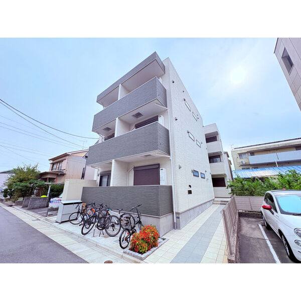 Cherim鶴里 建物画像