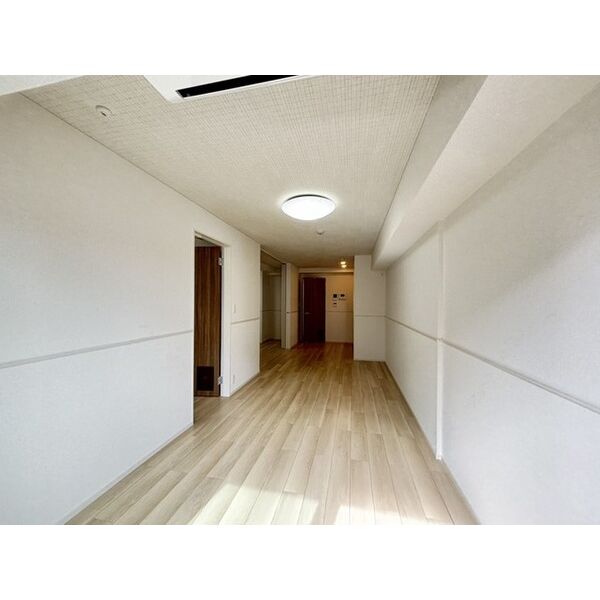 Hicaltha 大阪南恩加島 室内写真1