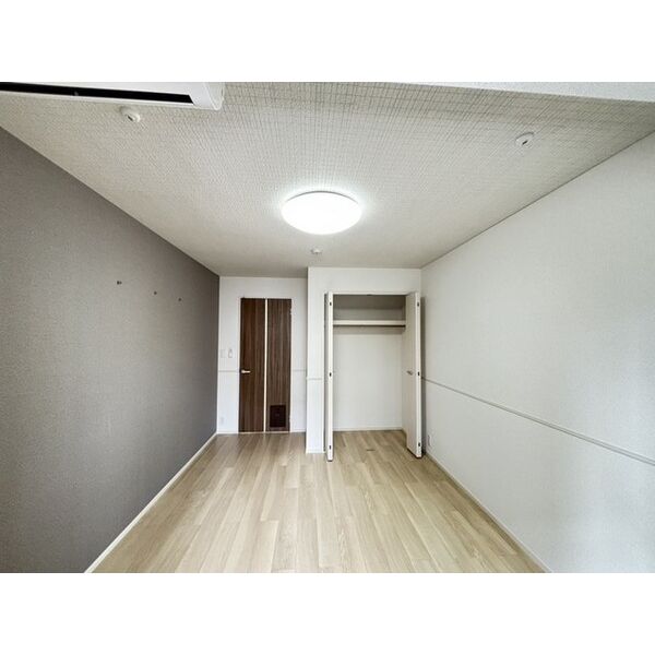 Hicaltha 大阪南恩加島 室内写真1