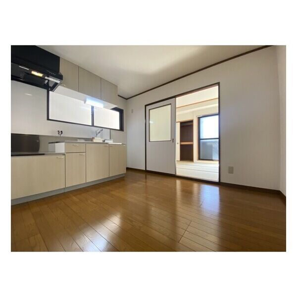 シャトー横枕 室内写真1