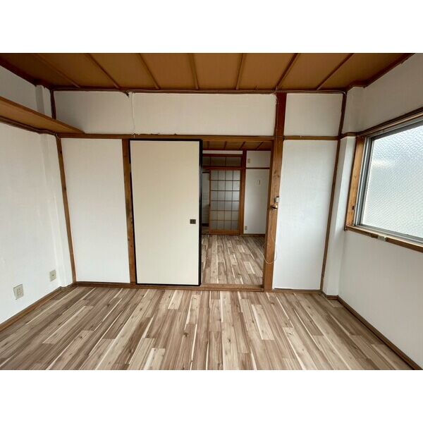 コンラッド天川新町 室内写真3