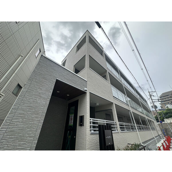リブリ・中山手 建物画像