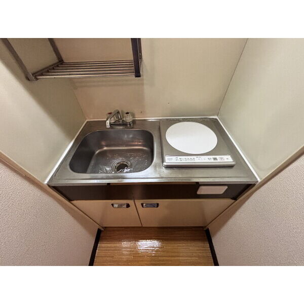 スカイハイツ三木町 室内写真1