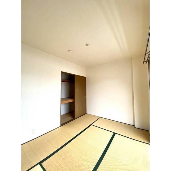 IC house 室内写真10