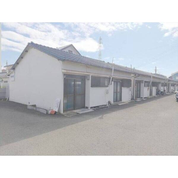 西本住宅