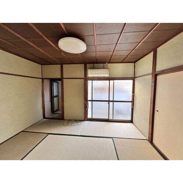 西本住宅 室内写真1