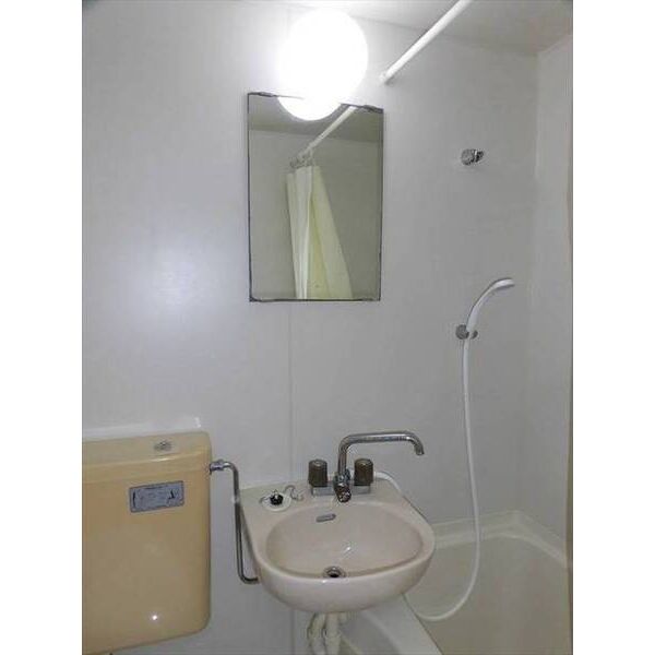 ローズハイツ 室内写真4