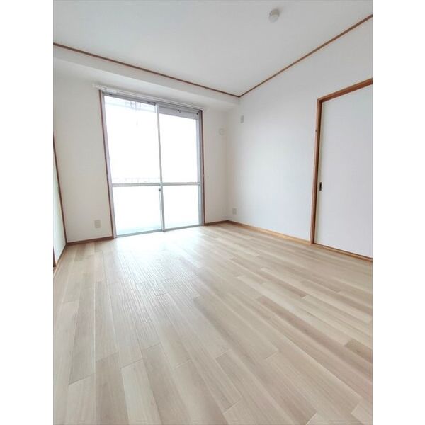 嶋本マンション 室内写真1