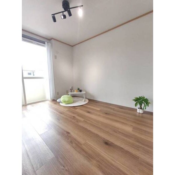 和歌川弐番館 室内写真1