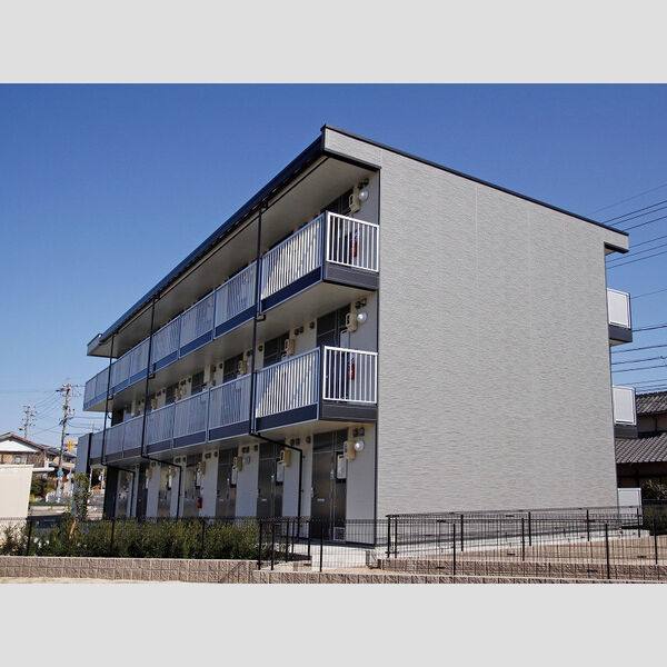 レオパレス知多 建物画像