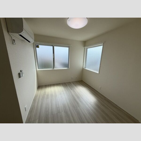 D crest八幡4丁目 室内写真5