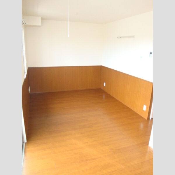 WEST　WING 室内写真1
