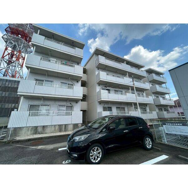 エクセレンス上野 建物画像