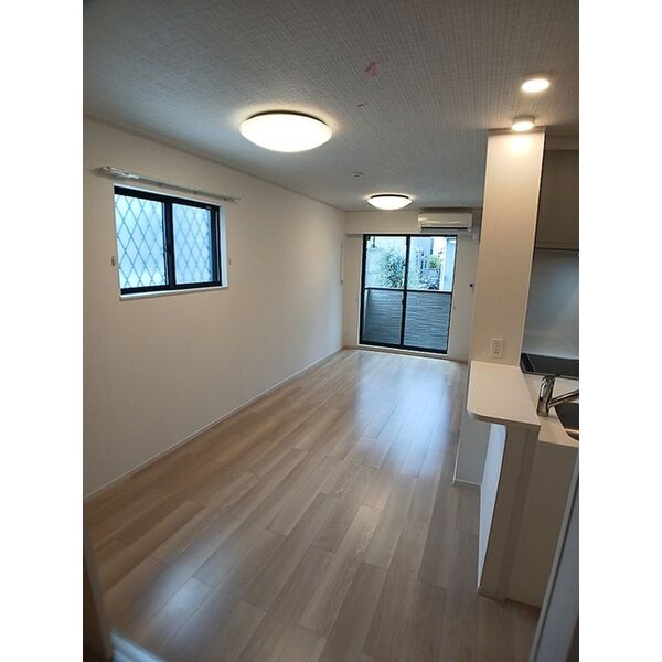 ルミエール伍番館 室内写真2
