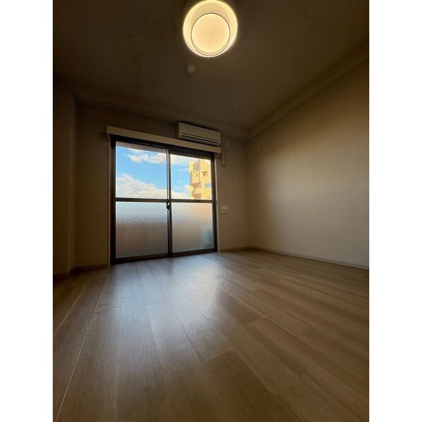 フロンティアテラス江坂 室内写真8
