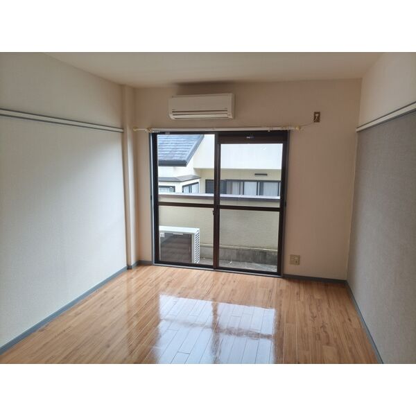 ハイツ62 室内写真1