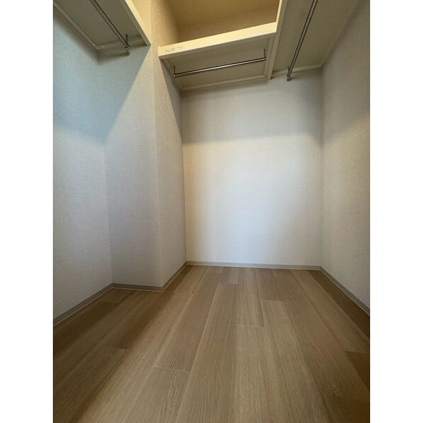 フロンティアテラス江坂 室内写真10