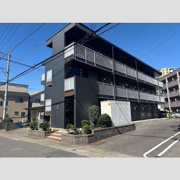 レオパレス小田井