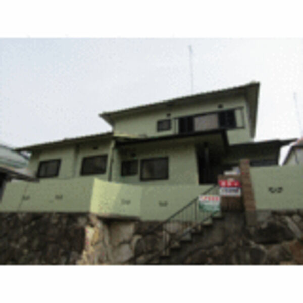 鶯町1丁目戸建