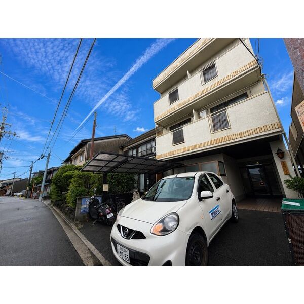 中之町ハイツ ■家具家電20万円分付き■ 建物画像