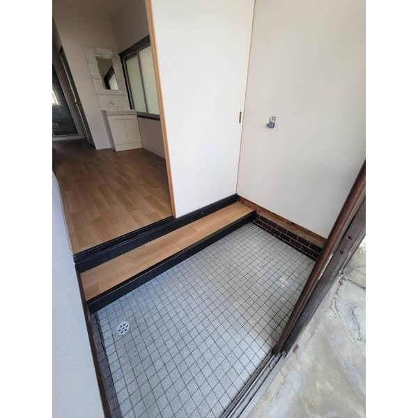 南恵我之荘3丁目貸家 室内写真10