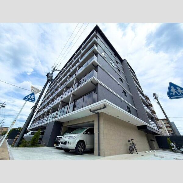 LW京都桜邸 建物画像