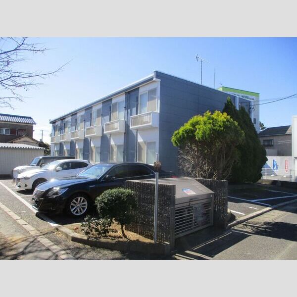 レオパレスるんるん 建物画像