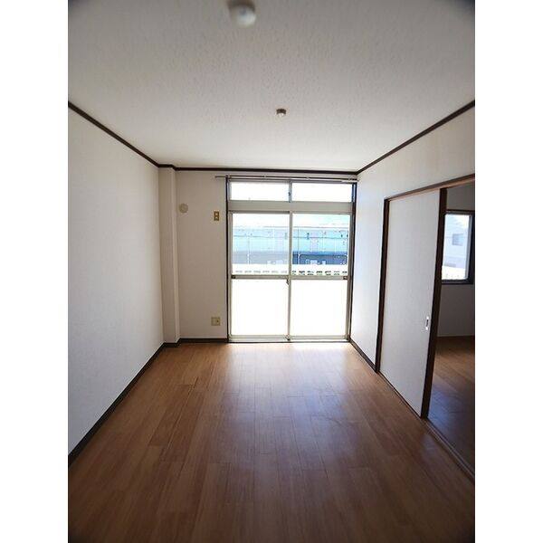 シティハイツ住崎B 室内写真1
