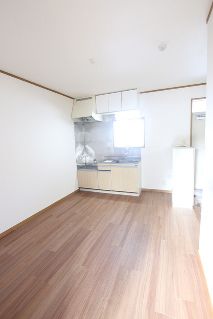 宍倉コーポ３号館 室内写真1