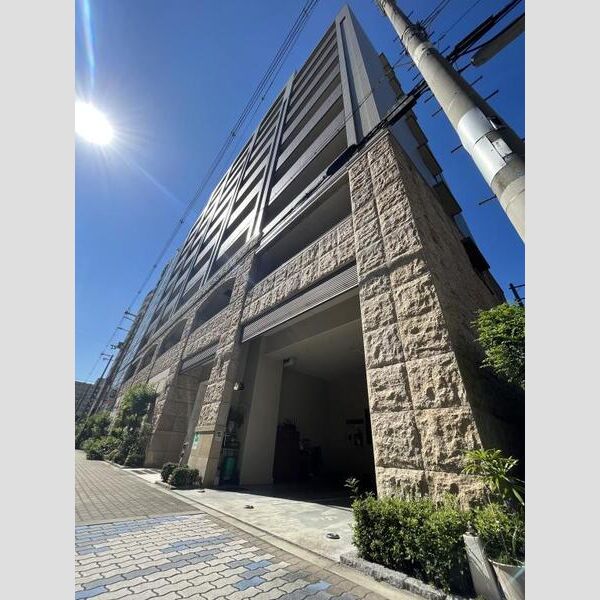 TOMODOAL 北梅田 建物画像