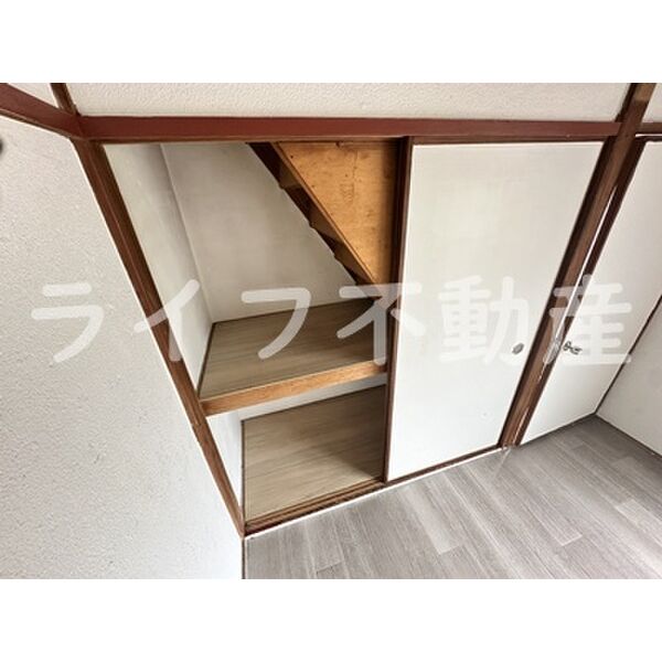 上六万寺貸家 室内写真3