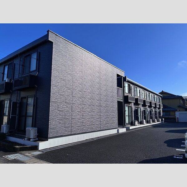 レオパレスボレロ 建物画像