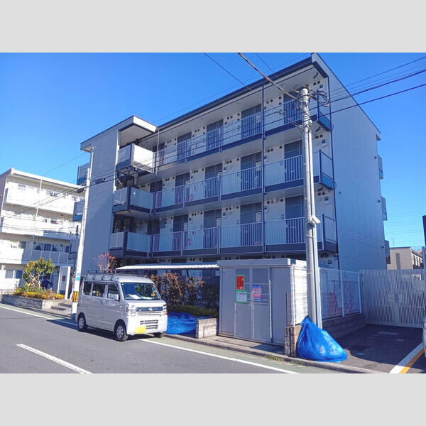 レオパレス小関