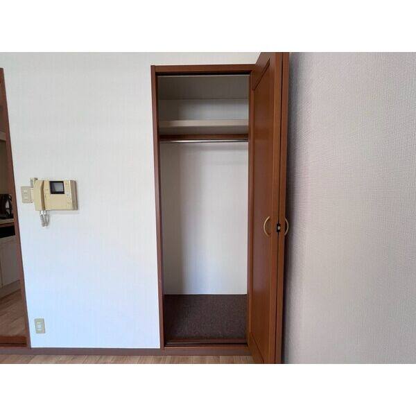 DWELL GOKENYA 室内写真5