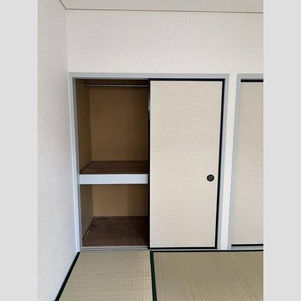 ビーハイブOKAMOTO 室内写真7