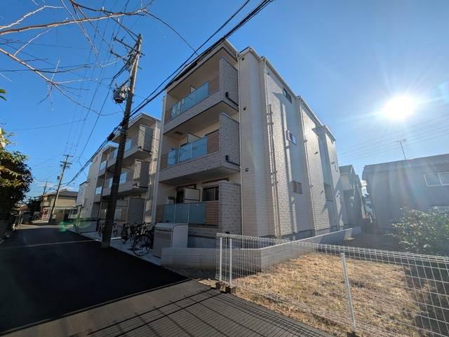 カーサ新守山 建物画像