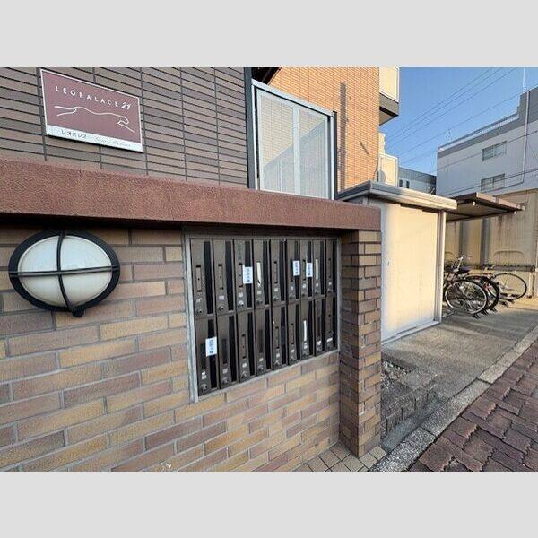 レオパレスジェム　マキノ 室内写真8