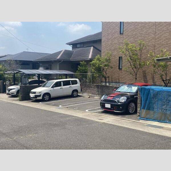レオネクストクレセント梅里 室内写真3