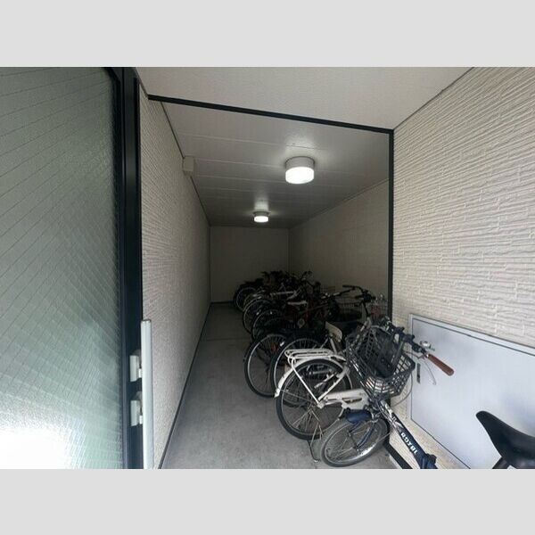 レオパレスひらかた 室内写真4