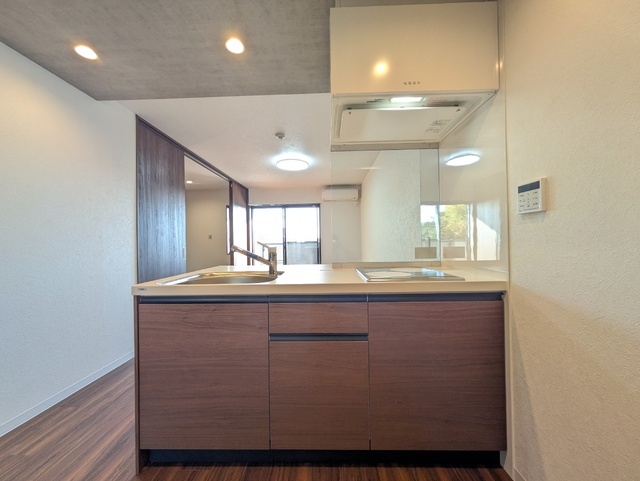 ＳＯＬＡＩＲＥ鈴蘭台 室内写真9