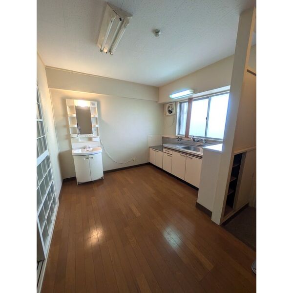 教興寺マンション 室内写真1